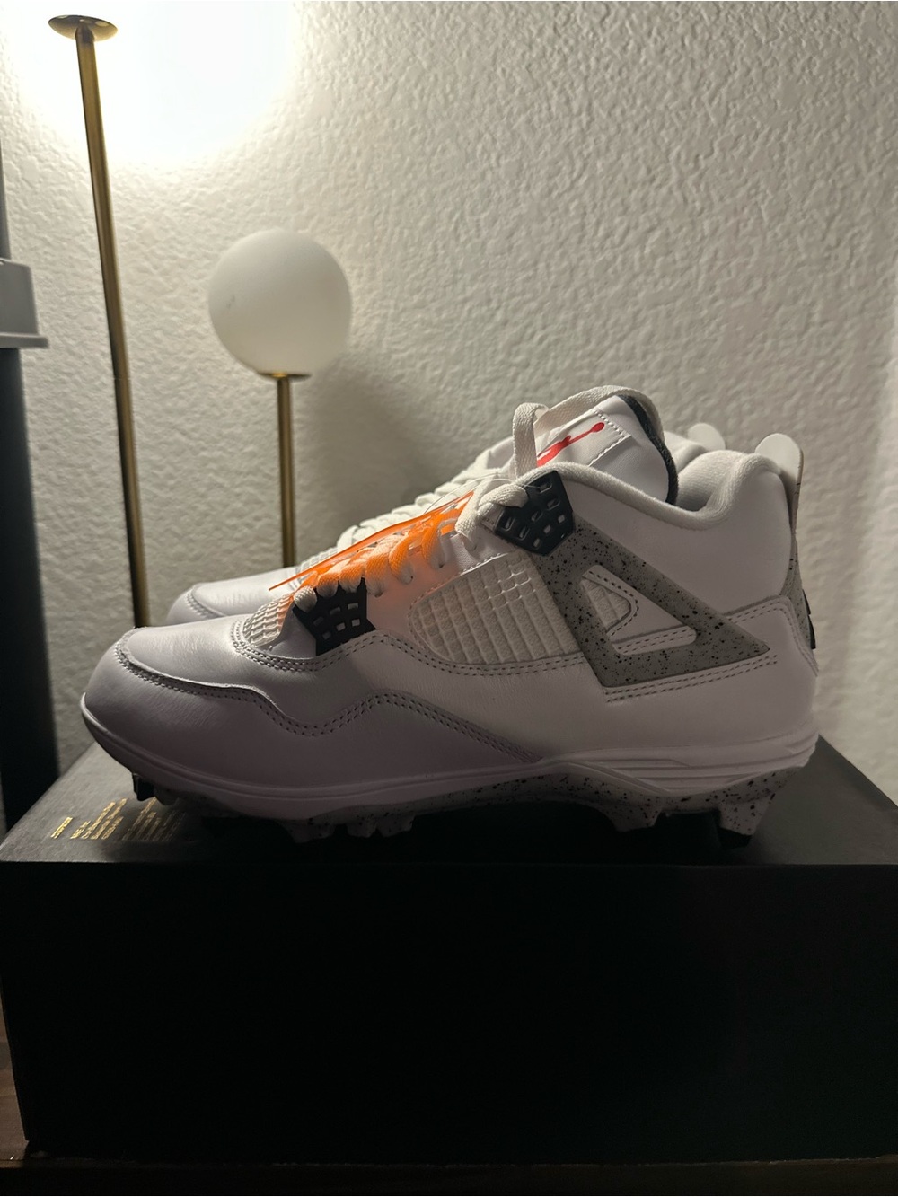 Jordan 4 Retro TD Cleat
White Cement 9M